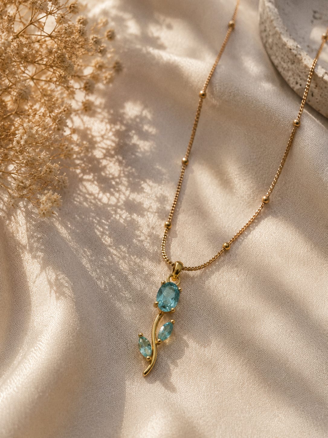 Tulip Necklace